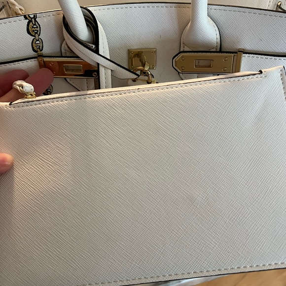 DeVesi Clear Boss Hand painted Tote - Picture 12 of 17